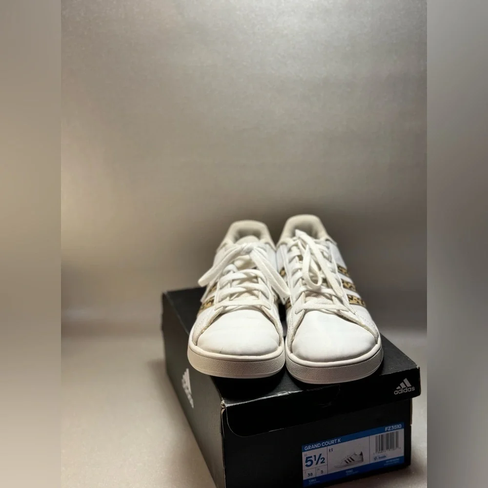 Adidas Grand Court K Shoes White Leopard / Leopard Girl's Sneakers - Picture 8 of 8